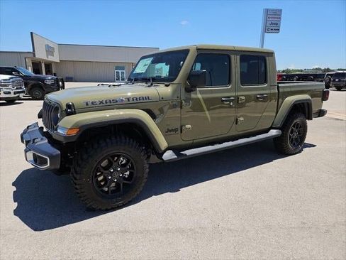 New 2026 Jeep Gladiator Sport AWD/4WD image 32