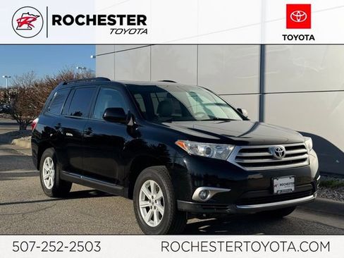 Used 2013 Toyota Highlander SE image 1