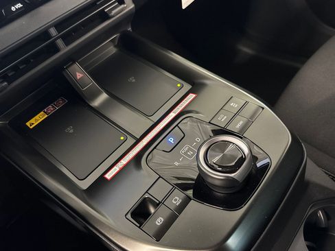 New 2026 Toyota C-HR image 25