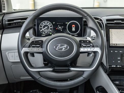 Used 2024 Hyundai Tucson SEL image 9