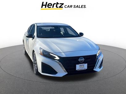 Used 2025 Nissan Altima 2.5 SV