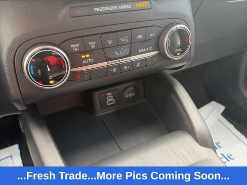Used 2025 Ford Escape ST-Line Select image 19
