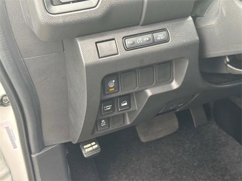 New 2026 Nissan Frontier S image 23