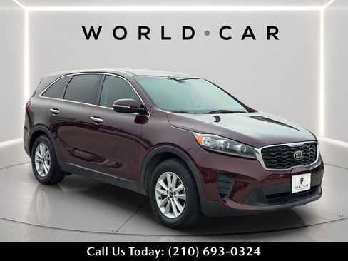 Used 2020 Kia Sorento LX FWD image 1
