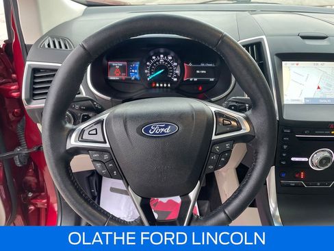 Used 2019 Ford Edge Titanium w/ Equipment Group 301A image 23