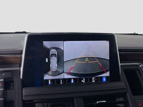 Used 2023 Chevrolet Tahoe High Country image 14