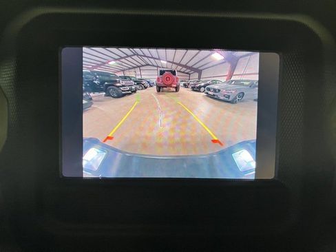 Used 2021 Jeep Gladiator Overland image 14