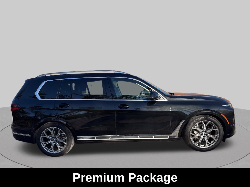 Used 2025 BMW X7 xDrive40i w/ Premium Package AWD/4WD image 7