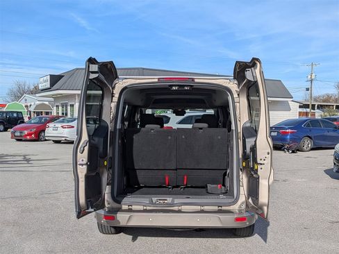 Used 2020 Ford Transit Connect XLT image 27