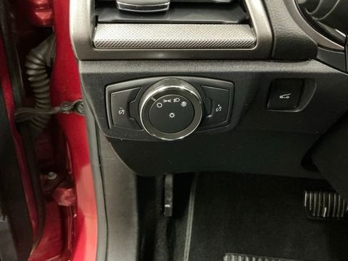 Used 2020 Ford Fusion SE image 20