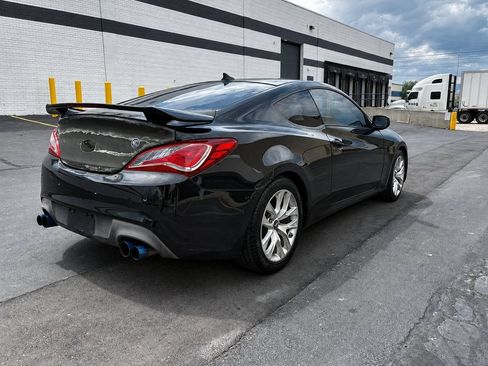 Used 2014 Hyundai Genesis 2.0T RWD image 6