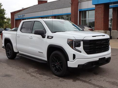 Used 2024 GMC Sierra 1500 Elevation image 4