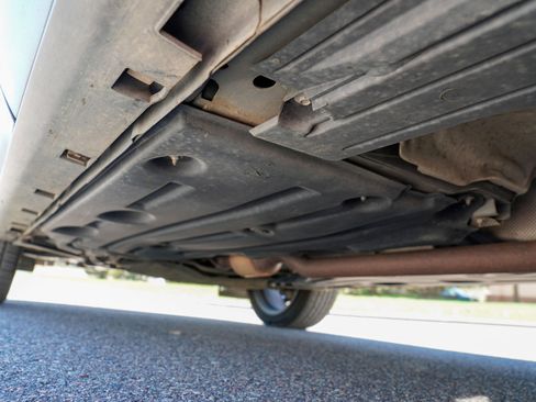 Used 2018 Ford Escape SE w/ SE Sport Appearance Package FWD image 19