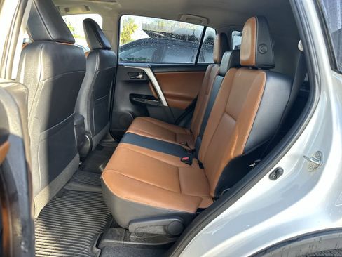 Used 2016 Toyota RAV4 Limited FWD image 4