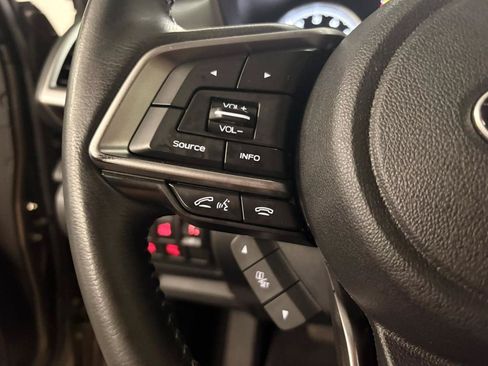 Used 2020 Subaru Forester Premium AWD/4WD image 19