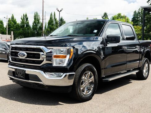 Used 2022 Ford F150 XLT w/ Equipment Group 301A Mid image 3