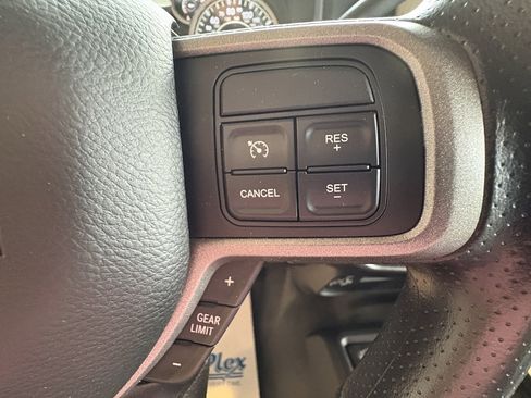 Used 2020 RAM 5500 Tradesman w/ Chrome Appearance Group image 15