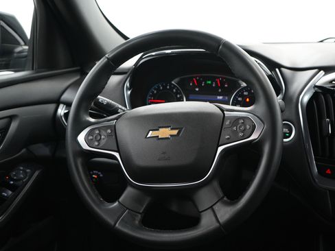 Used 2023 Chevrolet Traverse LT AWD/4WD image 18