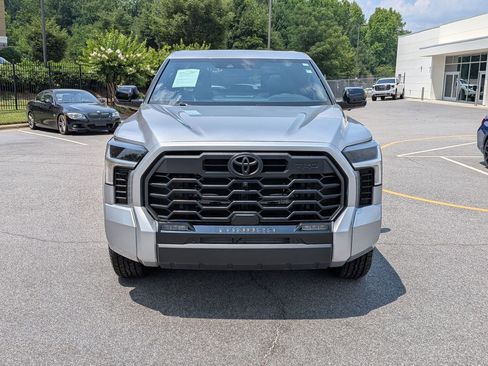 Used 2025 Toyota Tundra Limited w/ TRD Off-Road Package AWD/4WD image 8