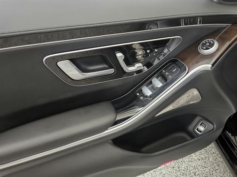 Used 2023 Mercedes-Benz S 500 4MATIC image 19