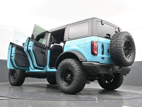 New 2025 Ford Bronco Badlands image 65