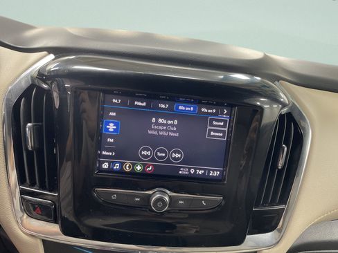 Used 2023 Chevrolet Traverse LS w/ LPO, Floor Liner Package AWD/4WD image 20