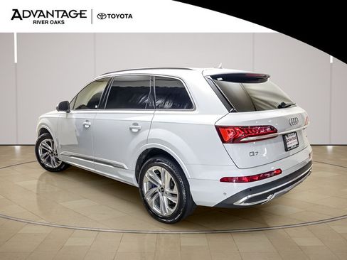 Used 2023 Audi Q7 3.0T Premium w/ Convenience Package AWD/4WD image 5