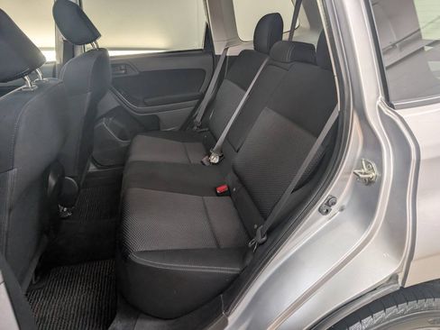 Used 2015 Subaru Forester 2.5i Premium AWD/4WD image 14