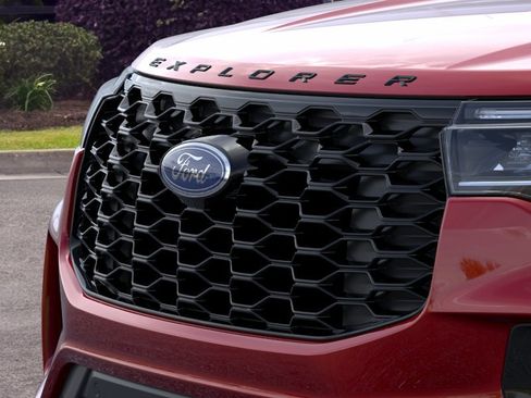 New 2025 Ford Explorer ST-Line w/ Premium Package RWD image 17