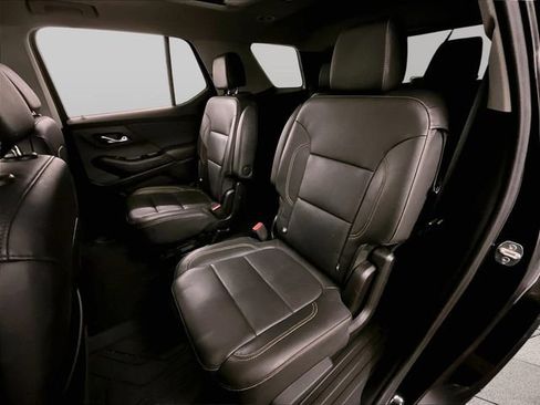 Used 2021 Chevrolet Traverse RS AWD/4WD image 25