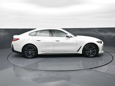 New 2026 BMW i4 eDrive40 w/ Premium Package RWD image 4