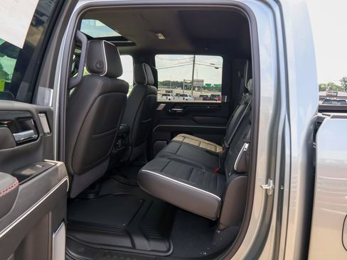 New 2026 GMC Sierra 2500 AT4X w/ LPO, Black Badging Package AWD/4WD image 12