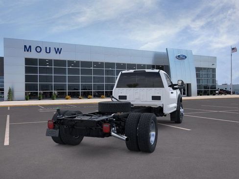 New 2026 Ford F550 4x4 Regular Cab Super Duty w/ XLT Value Package image 8