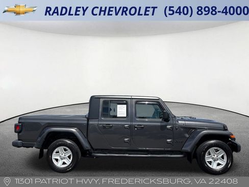 Used 2021 Jeep Gladiator Sport AWD/4WD image 20