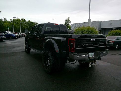 Used 2021 Ford F350 Lariat w/ Lariat Ultimate Package AWD/4WD image 3