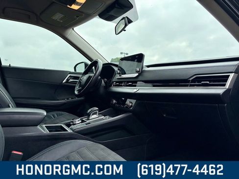 Used 2022 Mitsubishi Outlander SE image 23
