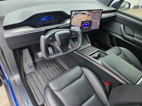 Used 2022 Tesla Model X Plaid AWD/4WD image 13