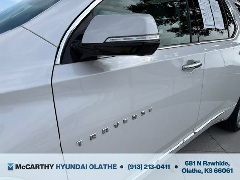 Used 2020 Chevrolet Traverse Premier w/ LPO, Floor Liner Package AWD/4WD image 20