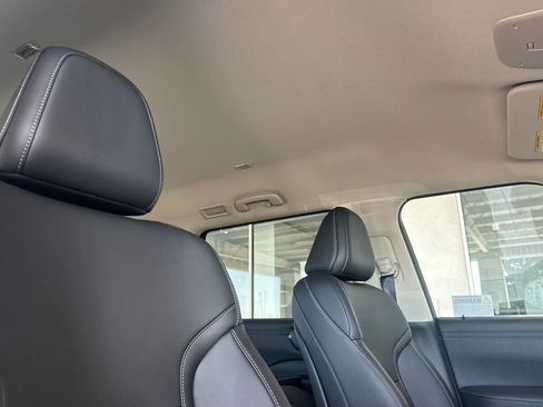 New 2026 Nissan Armada SV image 18