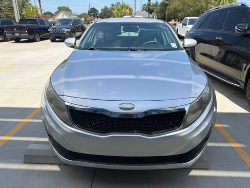 Used 2013 Kia Optima LX w/ Convenience Plus Pkg FWD image 2