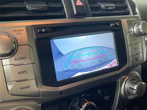 Used 2019 Toyota 4Runner SR5 Premium image 9