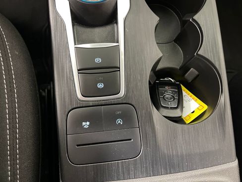 Used 2025 Ford Escape Active image 33