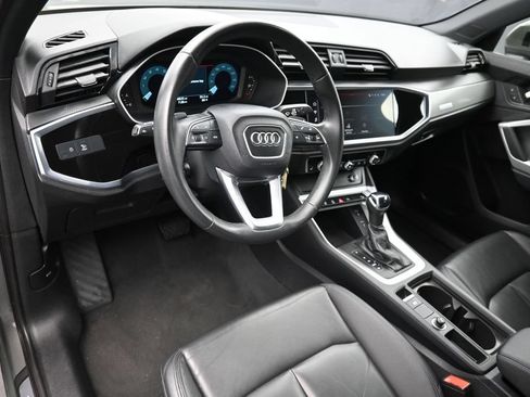 Used 2025 Audi Q3 2.0T Premium AWD/4WD image 21