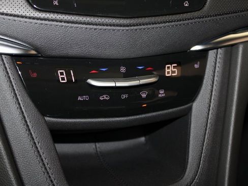 New 2025 Cadillac XT5 Premium Luxury image 17