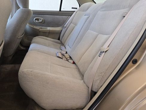Used 1998 Oldsmobile Intrigue FWD image 11