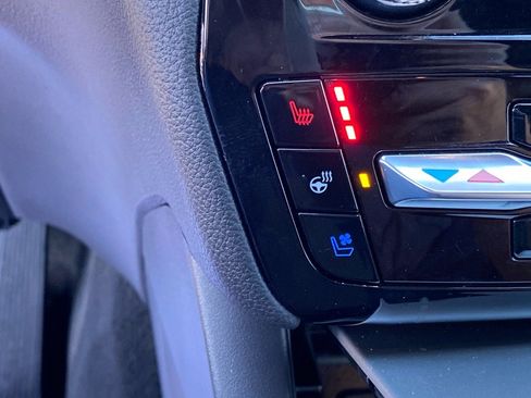 Used 2022 Ford Explorer ST w/ ST Street Pack image 15