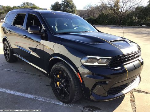 Used 2024 Dodge Durango SRT image 4