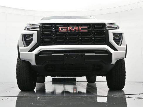 Certified 2024 GMC Canyon Elevation image 38