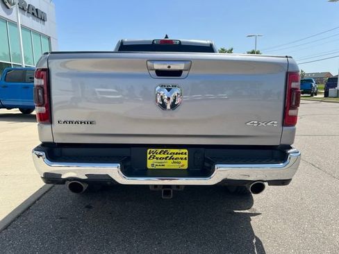 Used 2022 RAM 1500 Laramie AWD/4WD image 7
