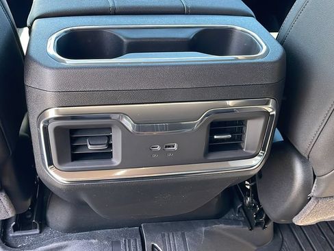 New 2026 GMC Sierra 1500 Elevation w/ Elevation Premium Package AWD/4WD image 18